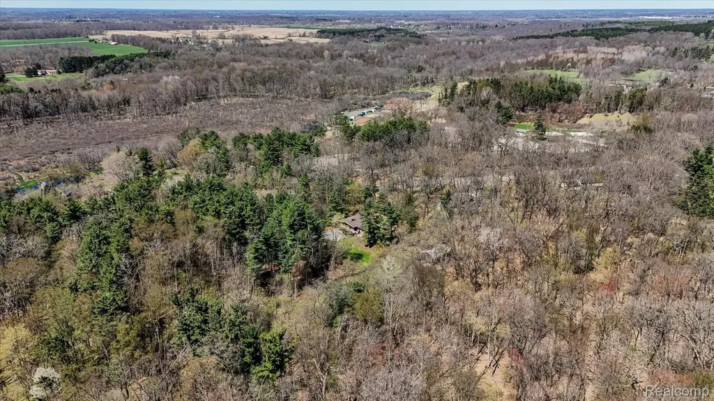 3301 Jewell Road Marion Township MI 48843