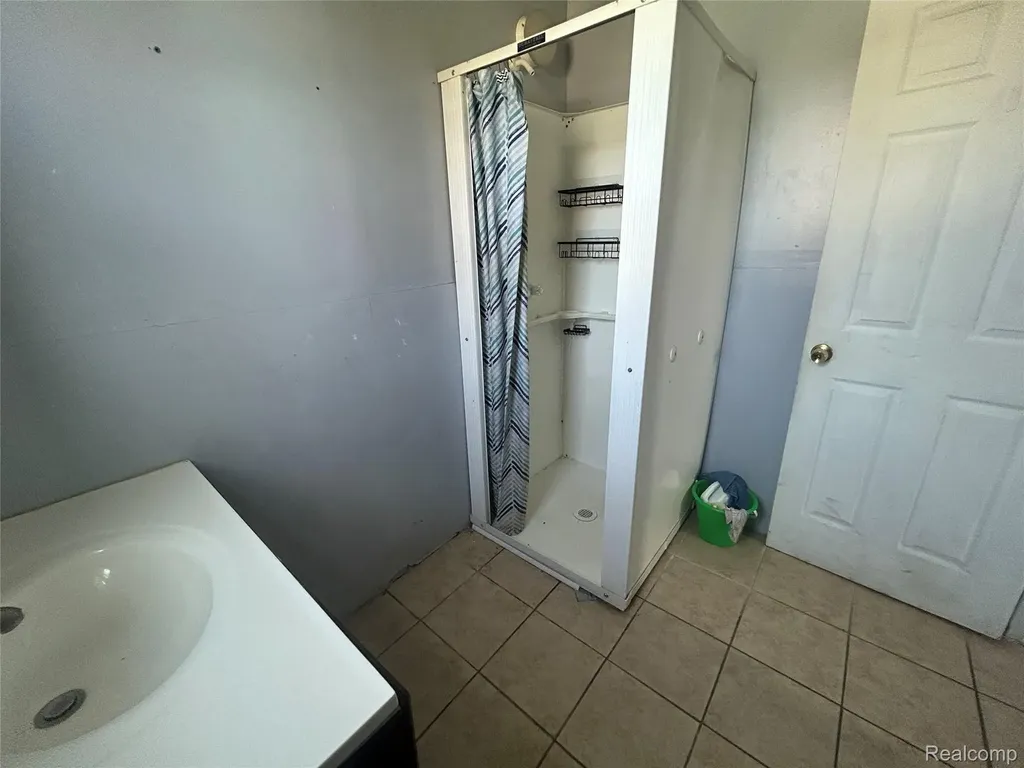 25 Orchard Street River Rouge City MI 48218