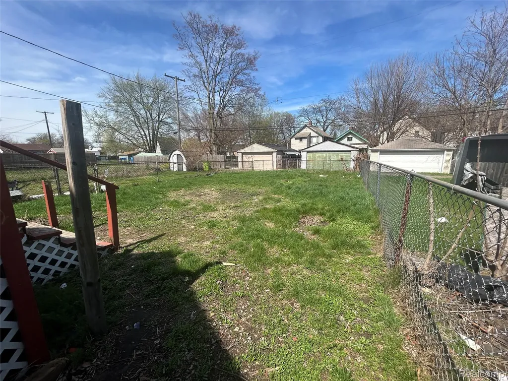 25 Orchard Street River Rouge City MI 48218