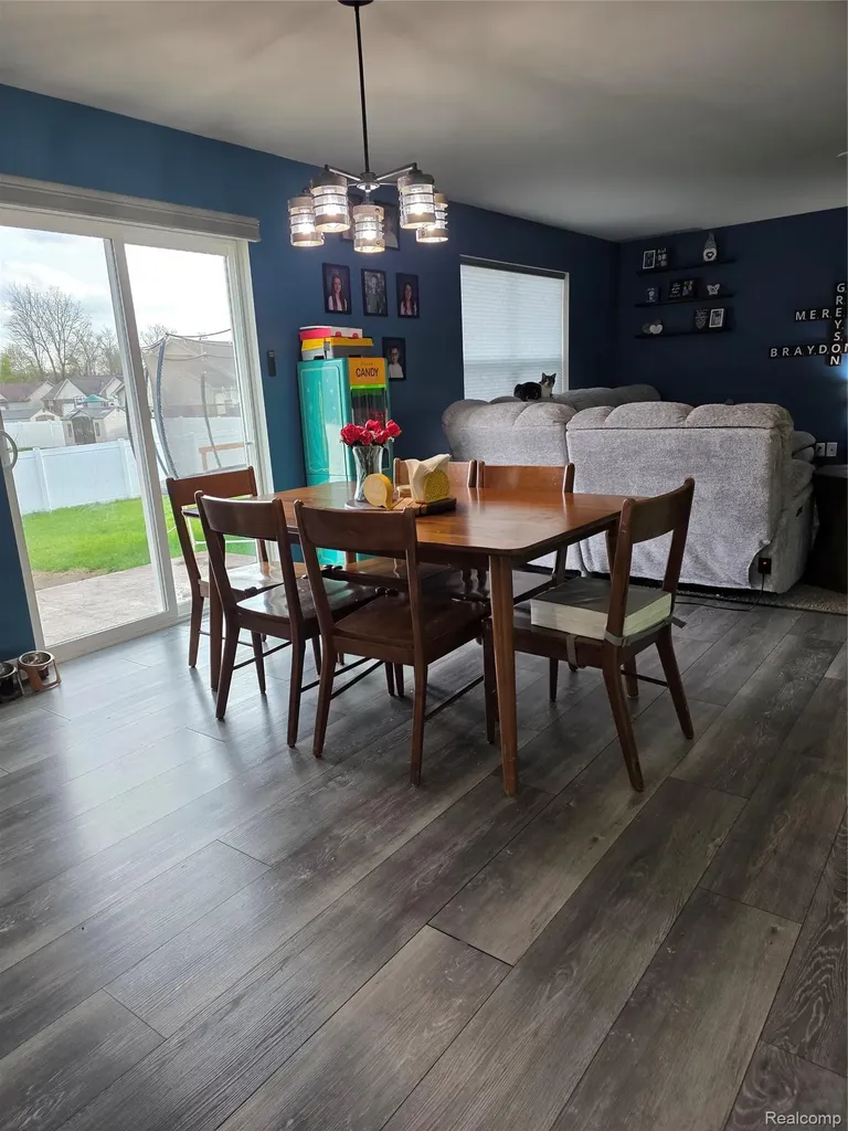 683 Goldfinch Lane Milan City MI 48160