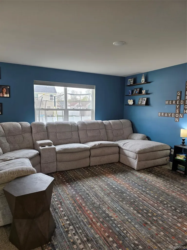 683 Goldfinch Lane Milan City MI 48160