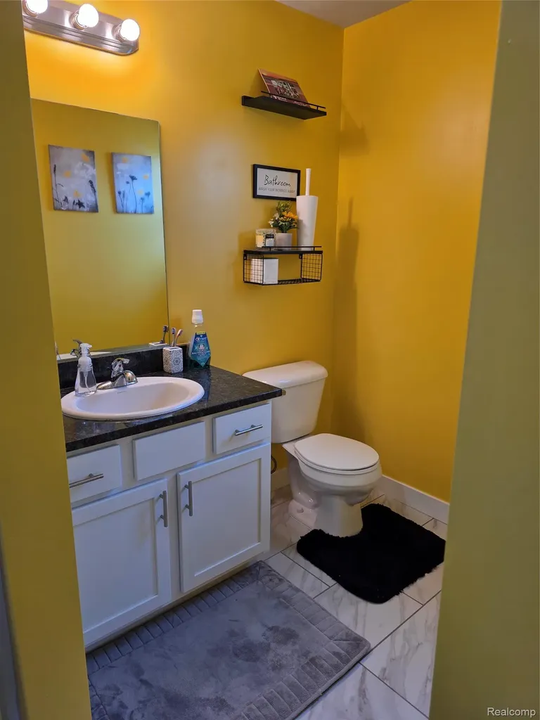 683 Goldfinch Lane Milan City MI 48160