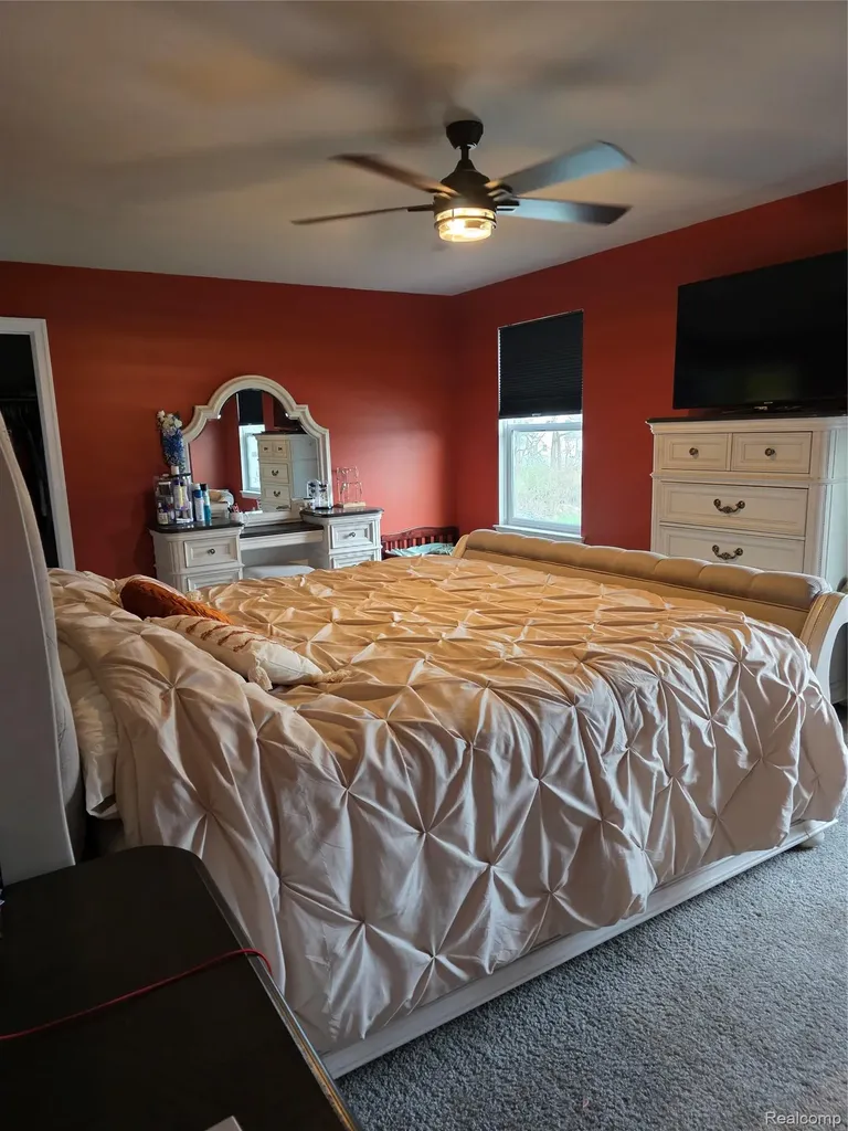 683 Goldfinch Lane Milan City MI 48160