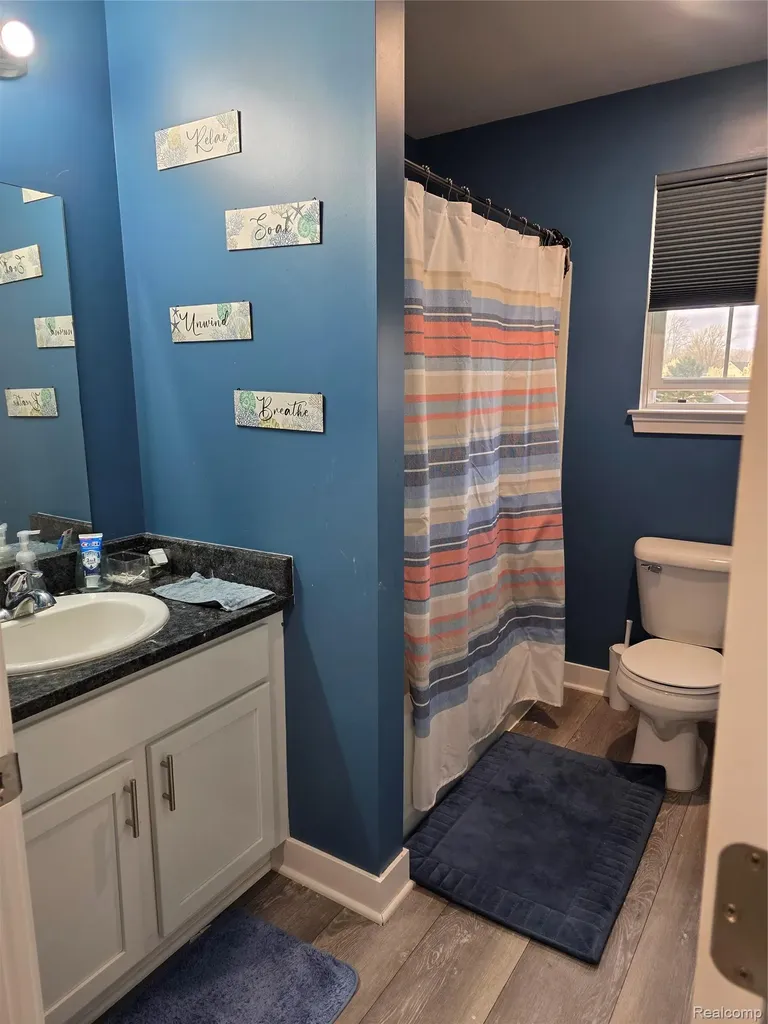 683 Goldfinch Lane Milan City MI 48160