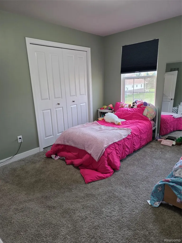 683 Goldfinch Lane Milan City MI 48160