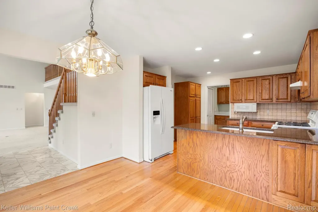 54710 Bellingham Drive Shelby Charter Township MI 48316