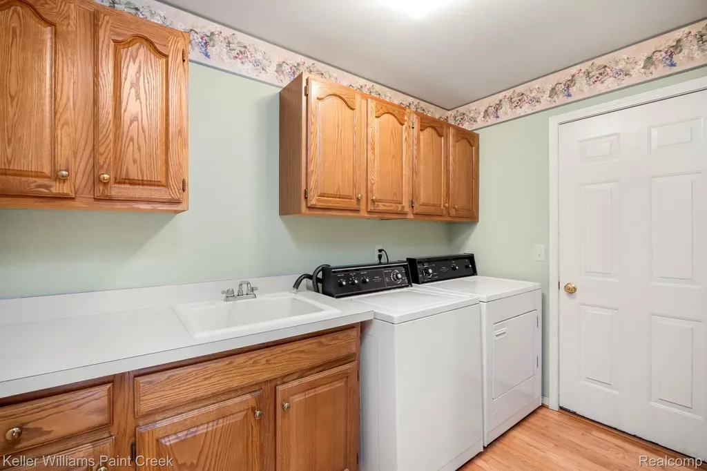 54710 Bellingham Drive Shelby Charter Township MI 48316