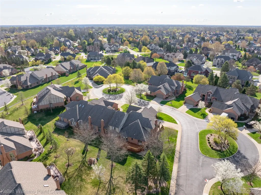 54710 Bellingham Drive Shelby Charter Township MI 48316