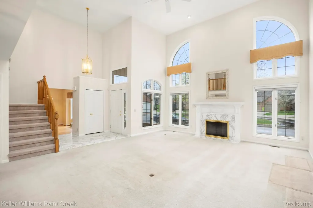 54710 Bellingham Drive Shelby Charter Township MI 48316