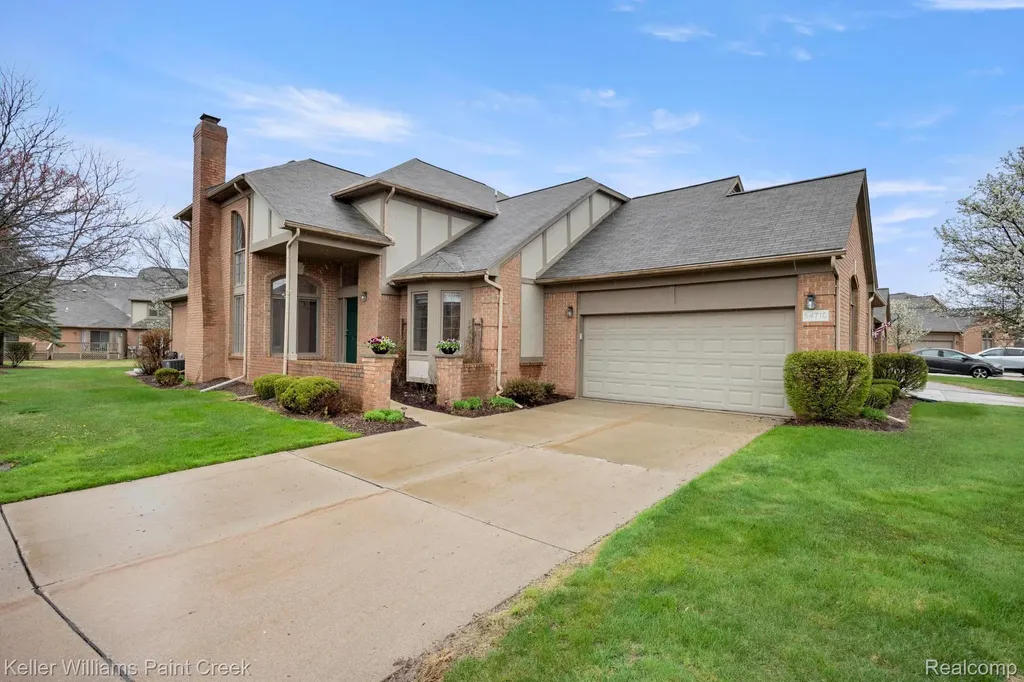 54710 Bellingham Drive Shelby Charter Township MI 48316
