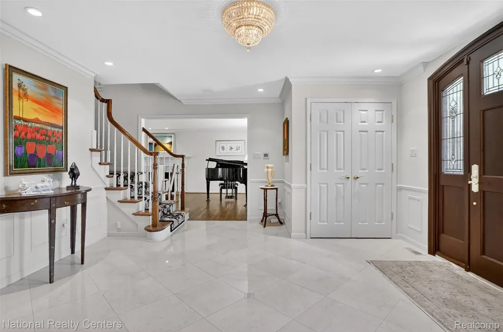 4233 N Willoway Estates Court Bloomfield Hills City MI 48302