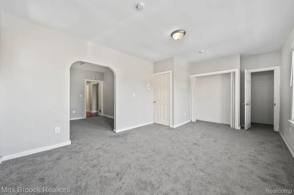 3329 Waverly Street Detroit City MI 48238