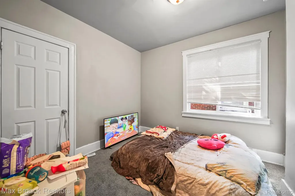 3329 Waverly Street Detroit City MI 48238
