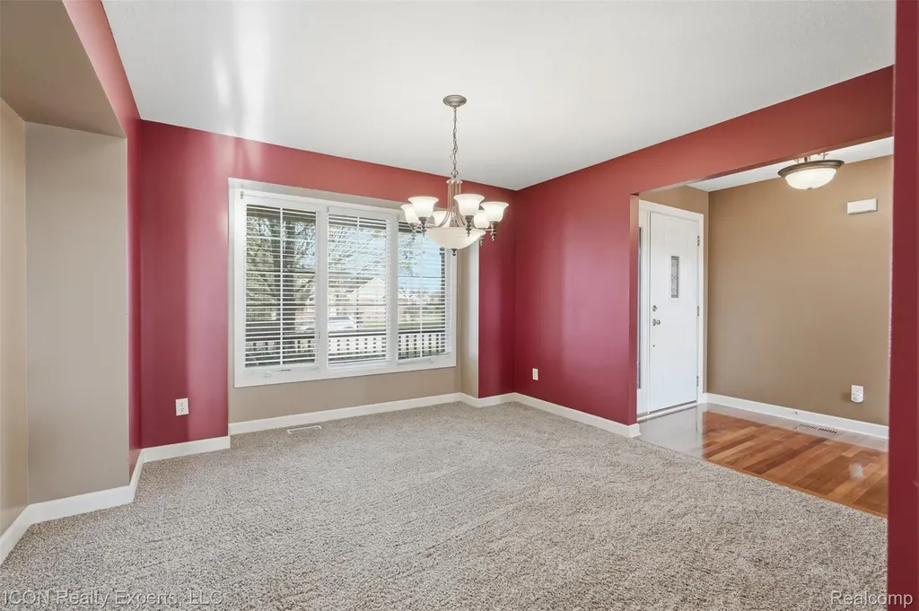 9211 Meadow Ridge Lane Grand Blanc Charter Township MI 48439