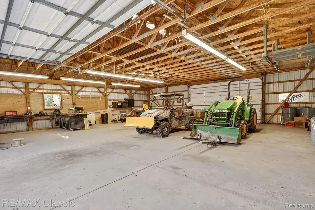 4611 Murray Road Mayville Village MI 48744