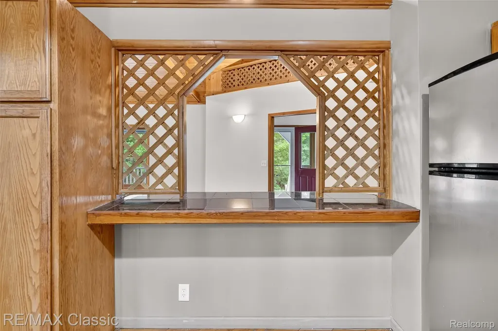 4611 Murray Road Mayville Village MI 48744