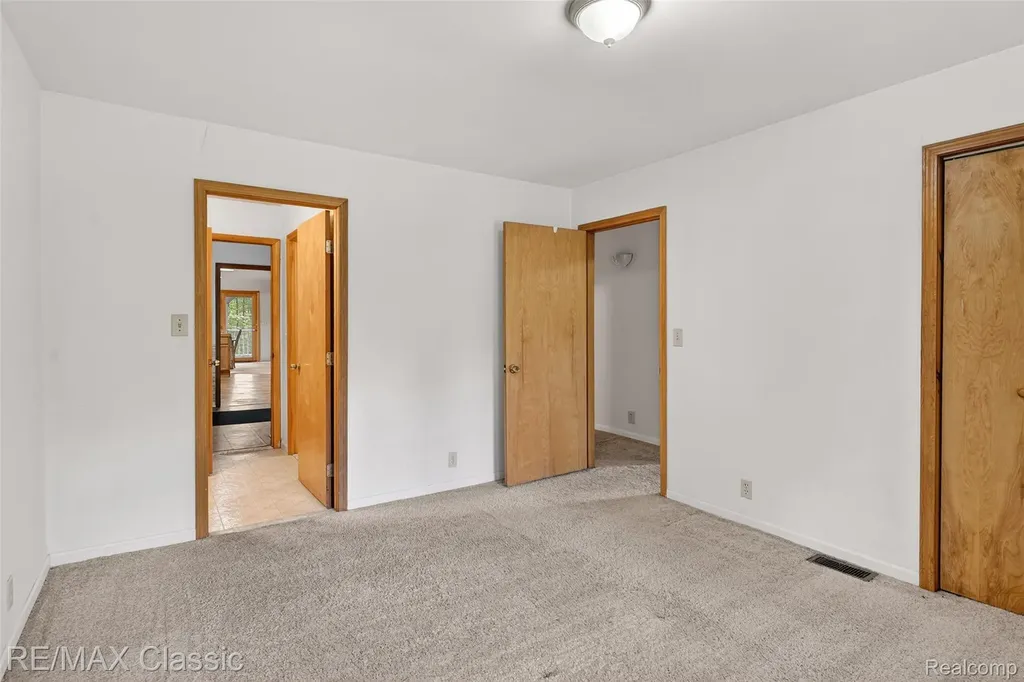 4611 Murray Road Mayville Village MI 48744