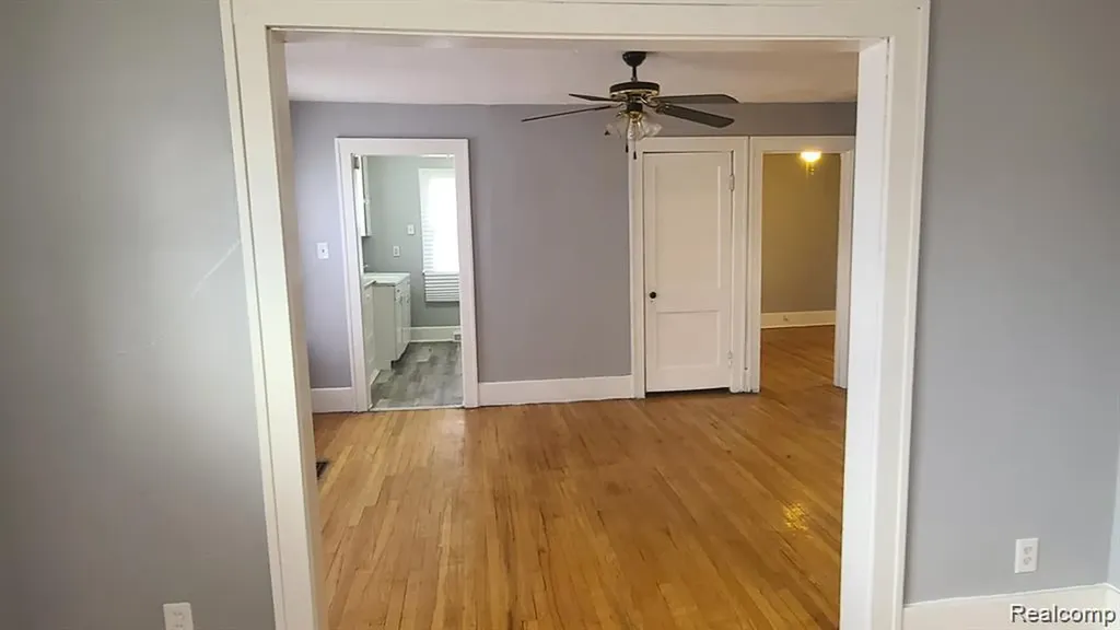 12019 Woodmont Avenue Detroit City MI 48227