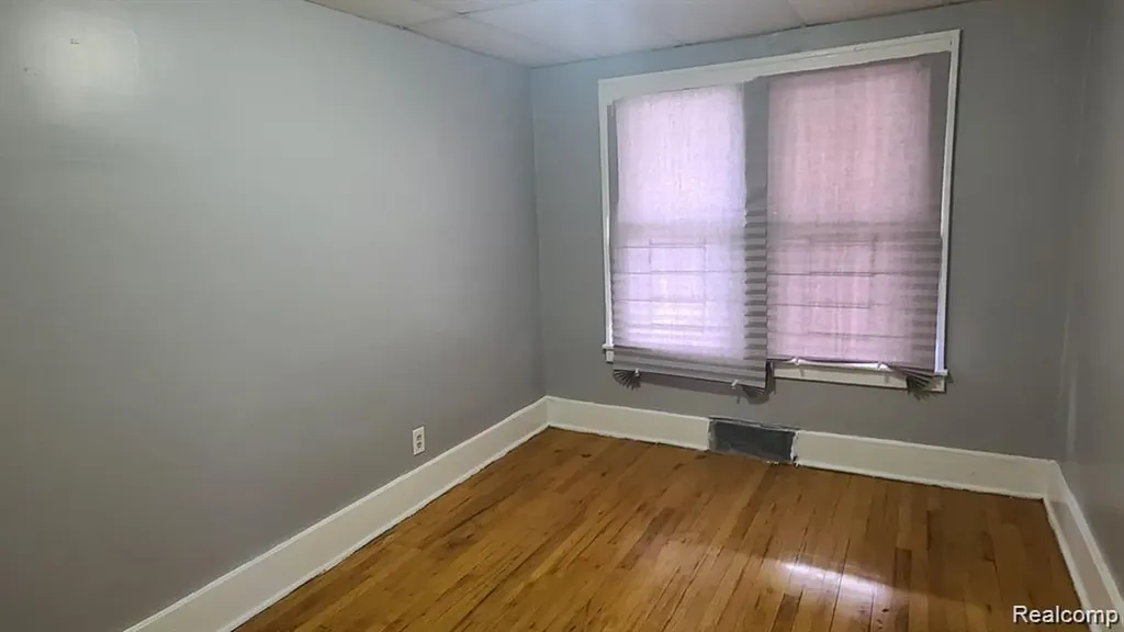 12019 Woodmont Avenue Detroit City MI 48227