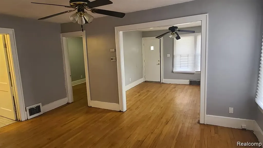 12019 Woodmont Avenue Detroit City MI 48227