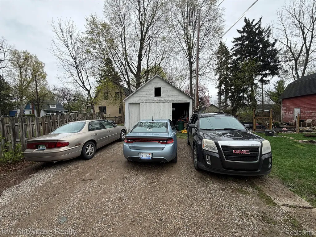 310 N Bridge Street Linden City MI 48451