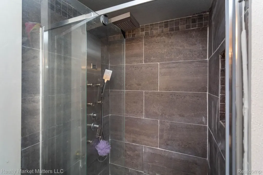 2543 Henry Road Oregon Township MI 48446