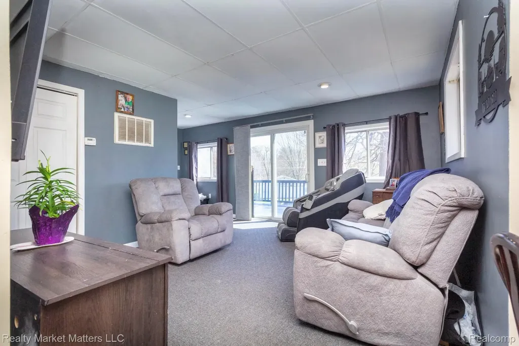 2543 Henry Road Oregon Township MI 48446