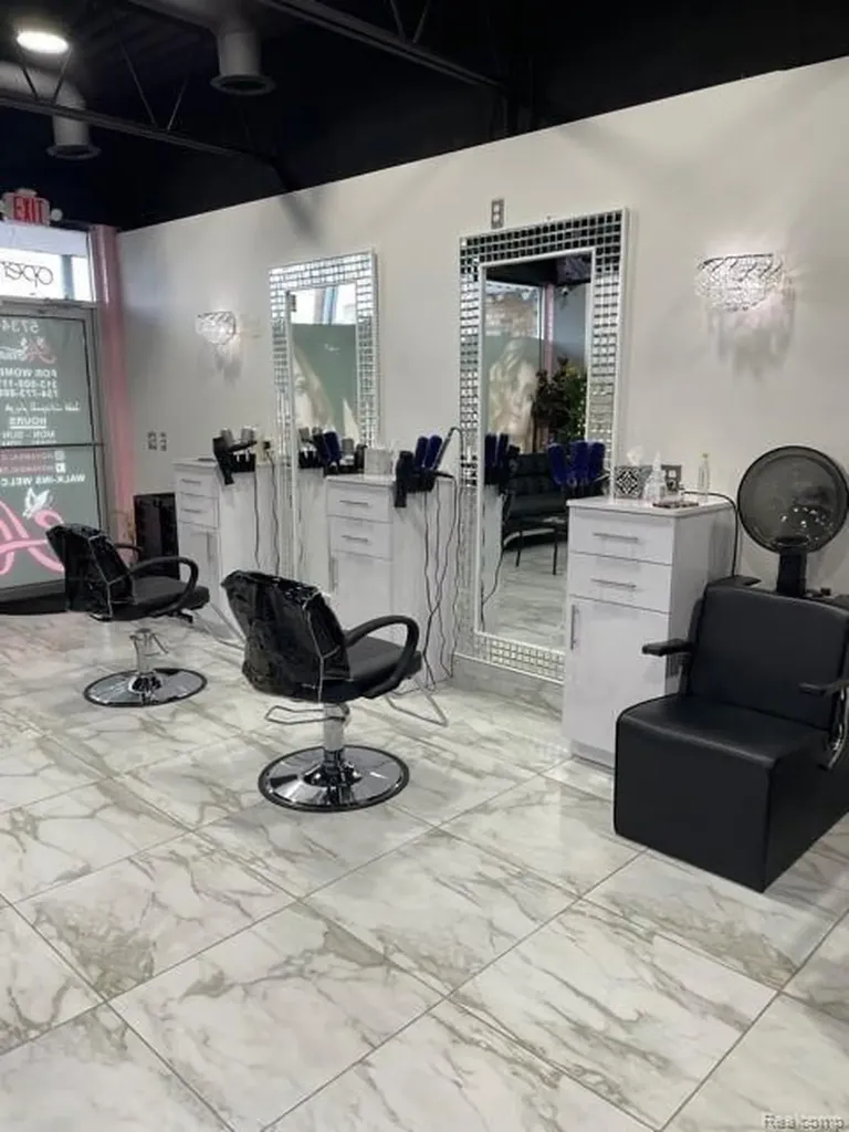 5734 Telegraph Road Dearborn Heights City MI 48127