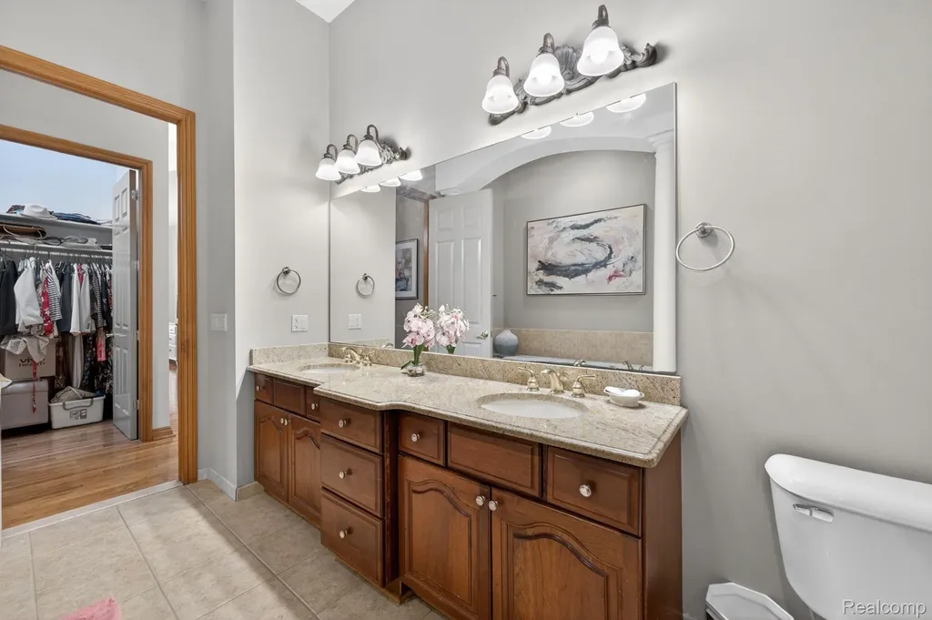 6554 Enclave Drive Independence Charter Township MI 48348