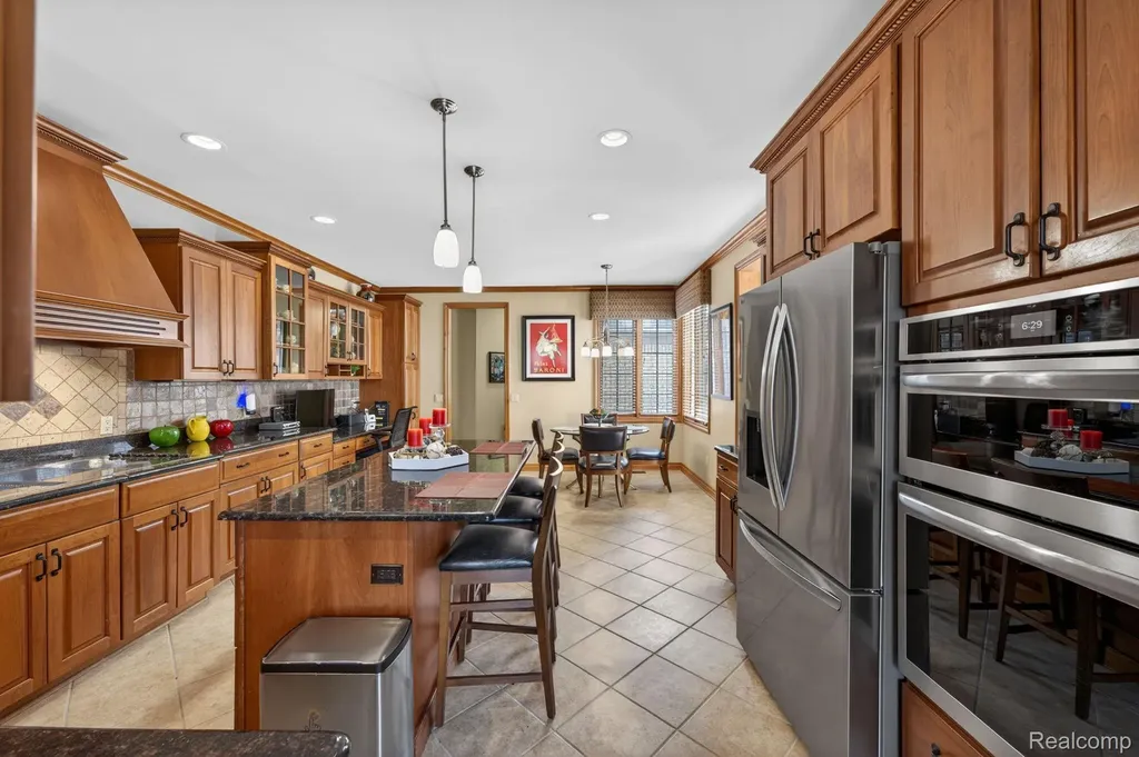 6554 Enclave Drive Independence Charter Township MI 48348