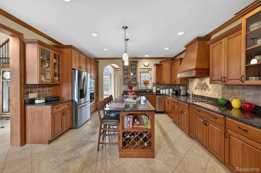 6554 Enclave Drive Independence Charter Township MI 48348