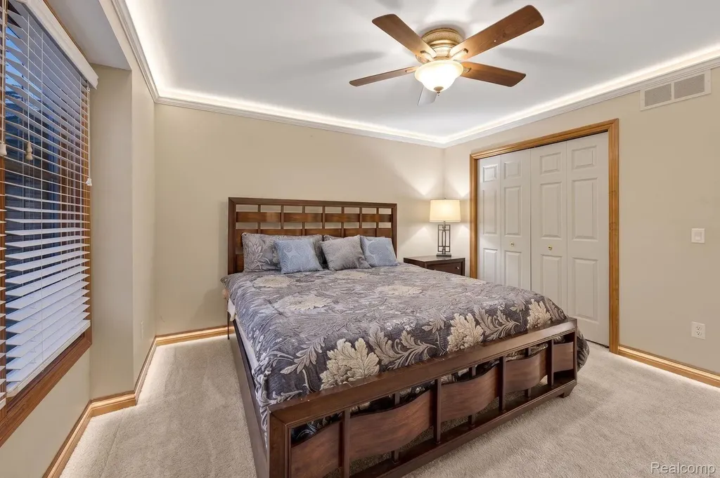 6554 Enclave Drive Independence Charter Township MI 48348