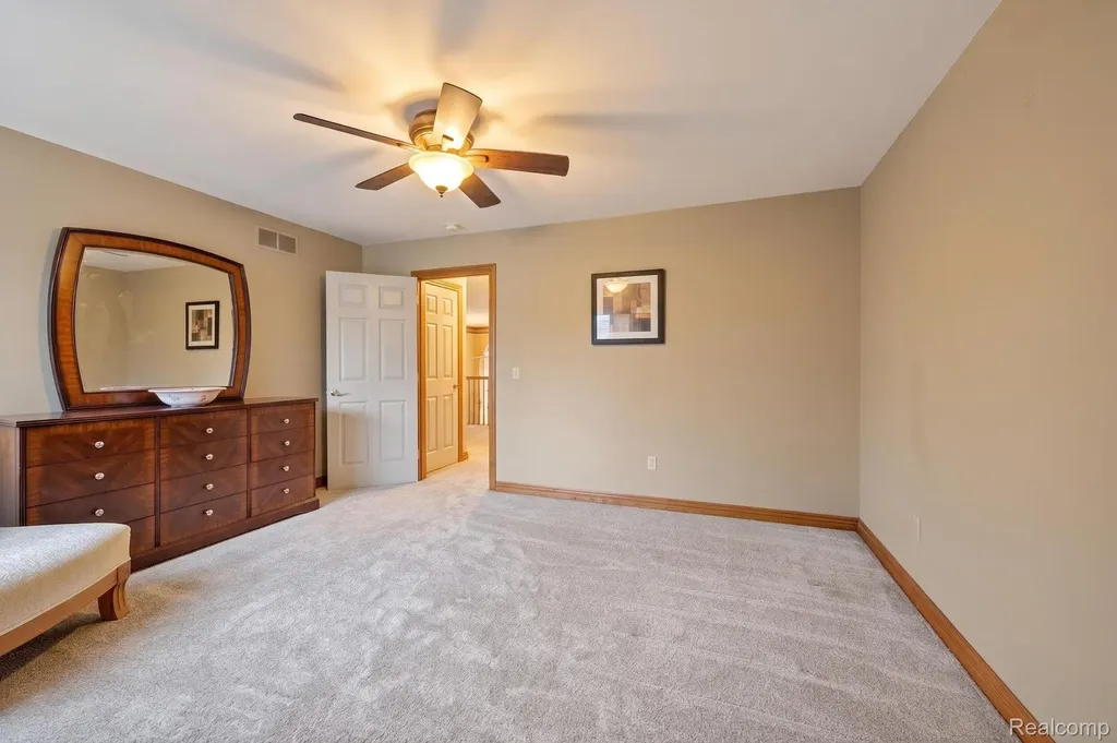 6554 Enclave Drive Independence Charter Township MI 48348
