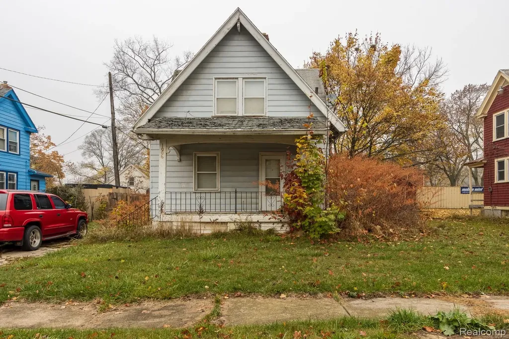 1006 W Dayton Street Flint City MI 48504