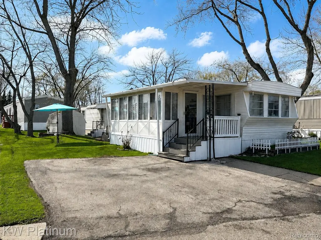 50 Mack Avenue Marysville City MI 48040
