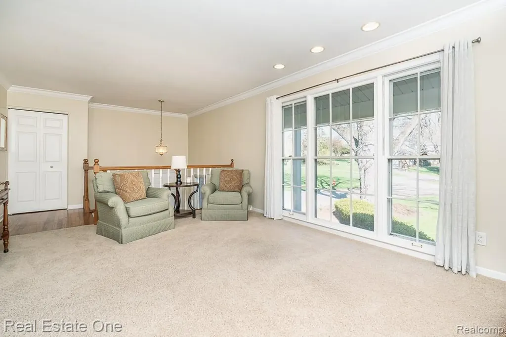 1841 Fair Oak Court Rochester Hills City MI 48309
