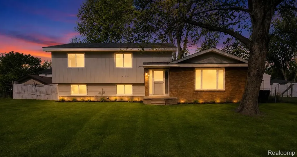 21773 Rockwell Street Farmington Hills City MI 48336