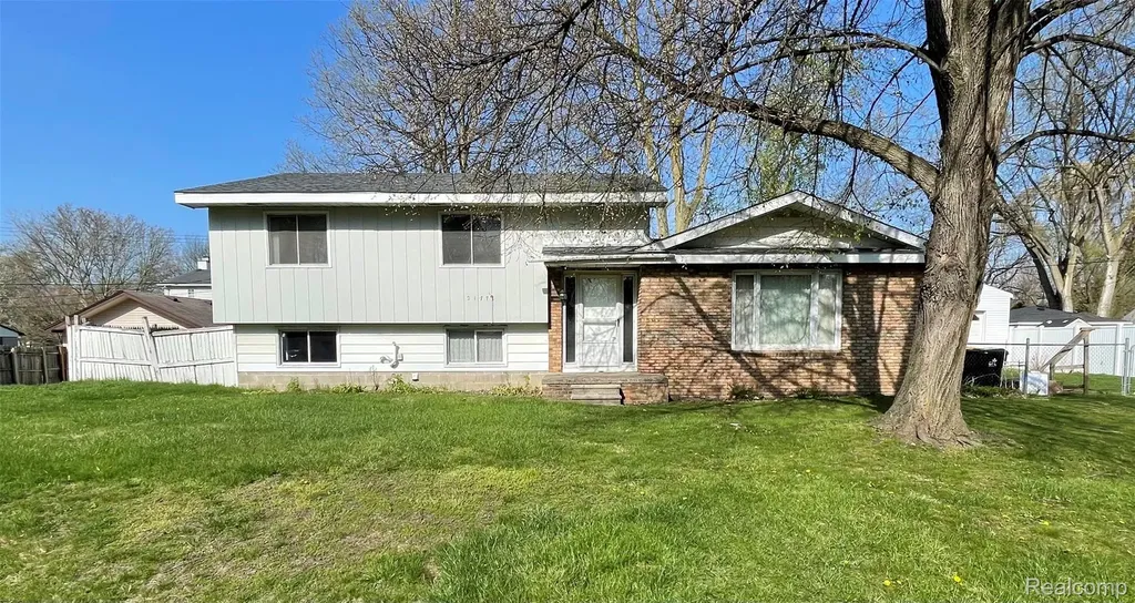 21773 Rockwell Street Farmington Hills City MI 48336