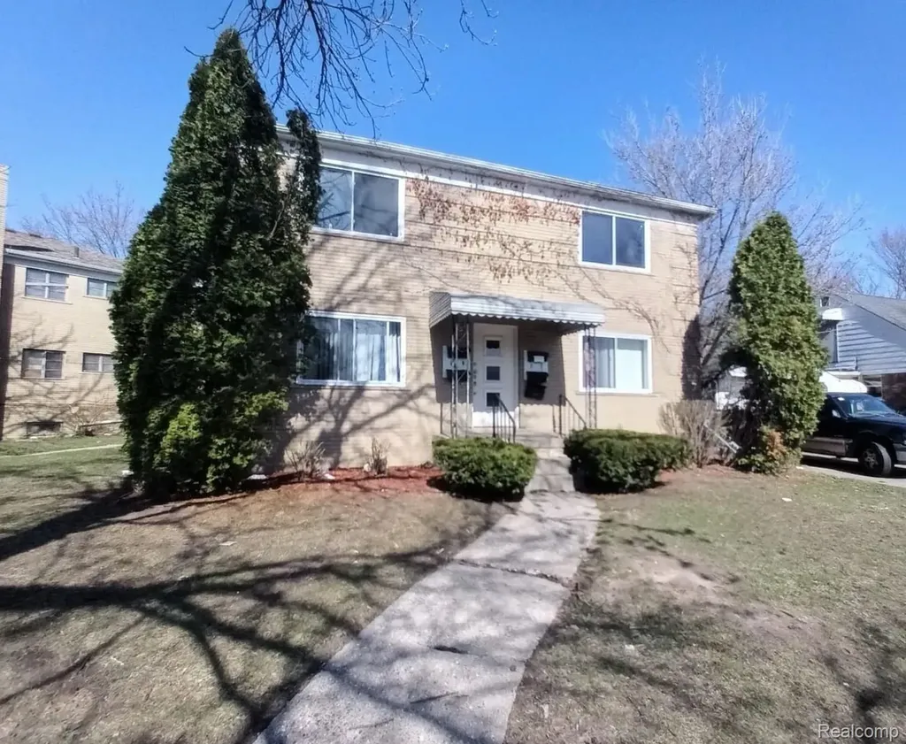 19161 Kelly Road Detroit City MI 48224