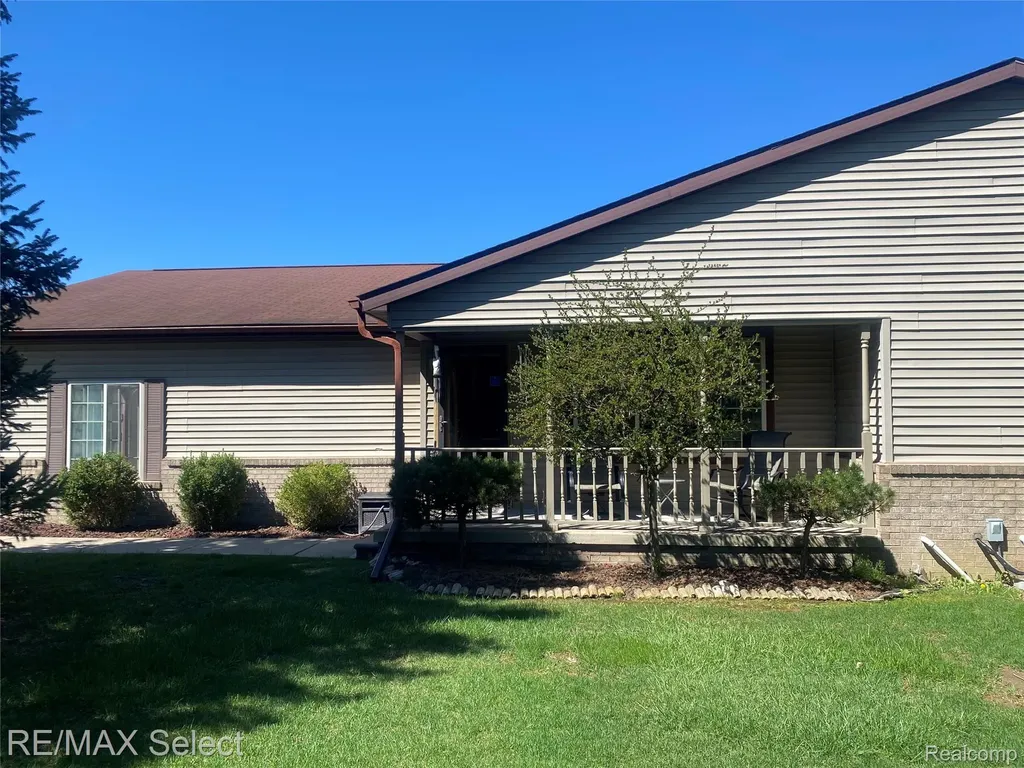 5057 Sandalwood Drive Grand Blanc Charter Township MI 48439