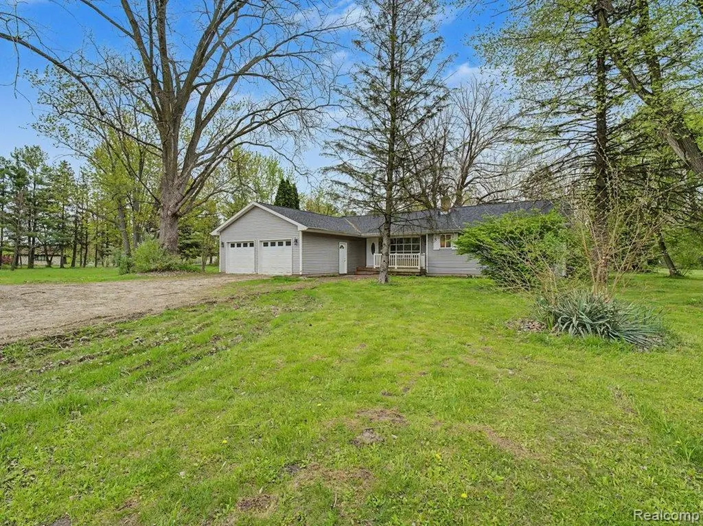 11414 N Lewis Road Thetford Township MI 48420