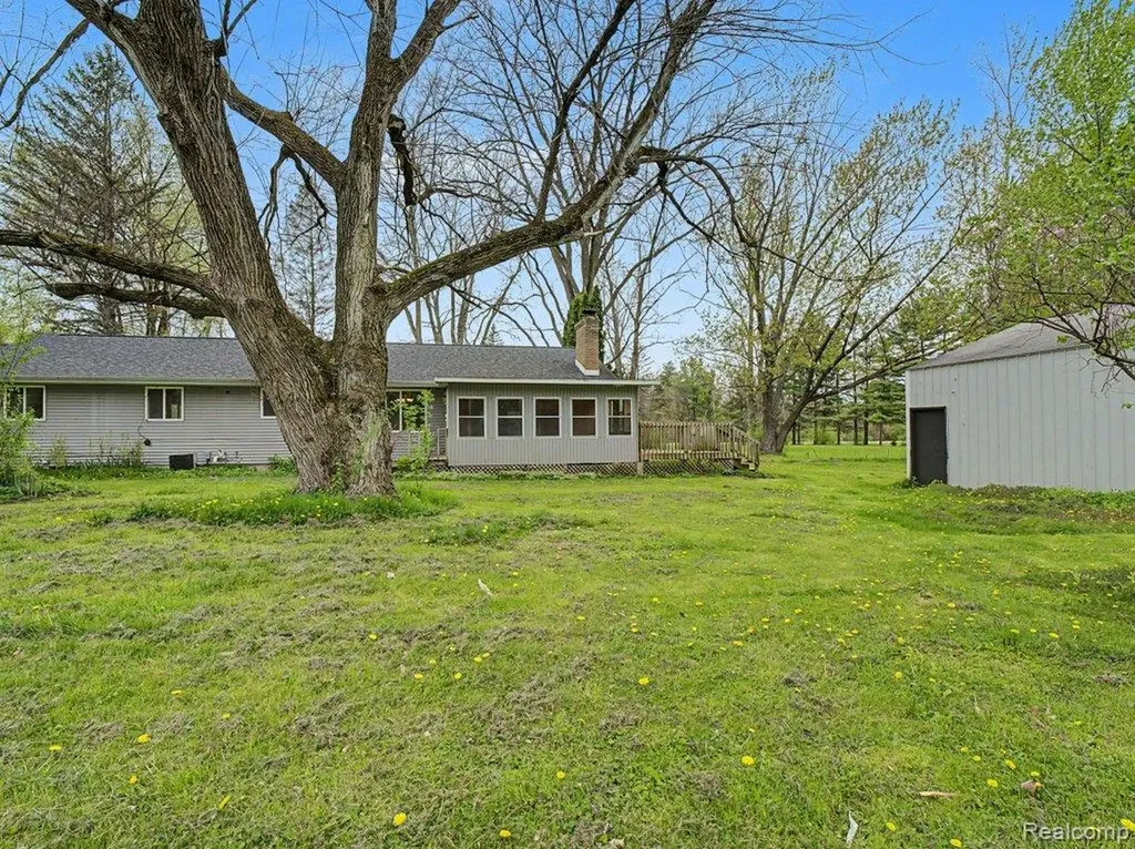 11414 N Lewis Road Thetford Township MI 48420