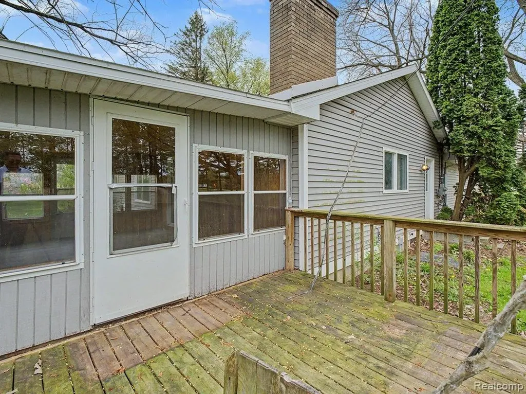 11414 N Lewis Road Thetford Township MI 48420
