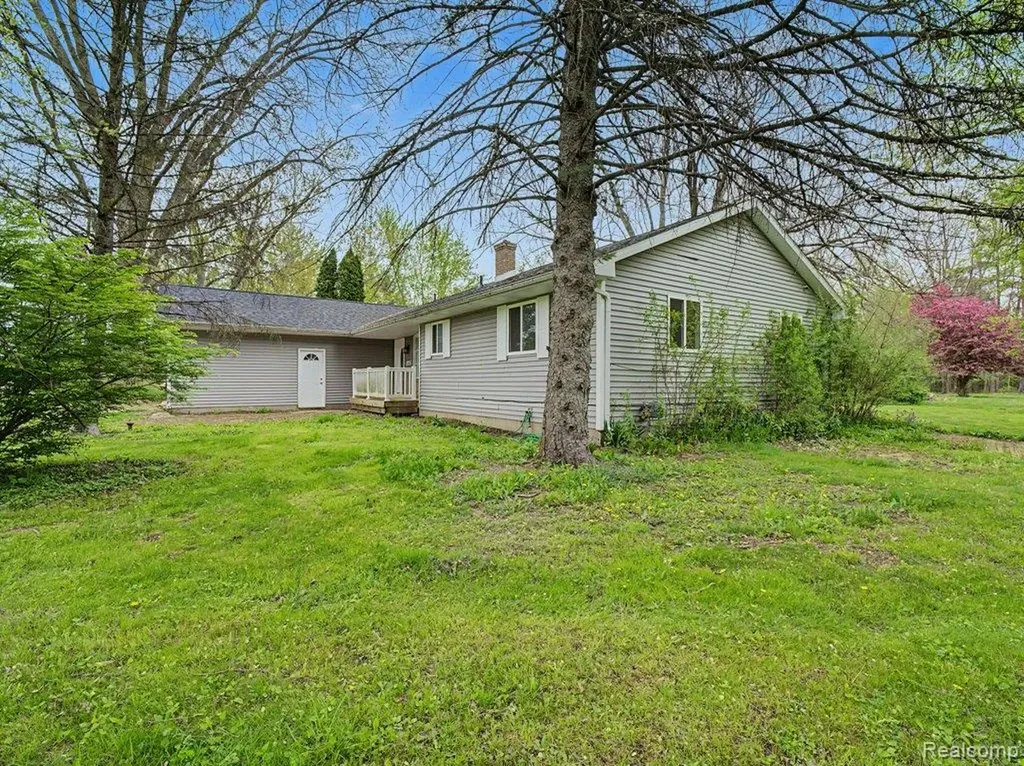 11414 N Lewis Road Thetford Township MI 48420