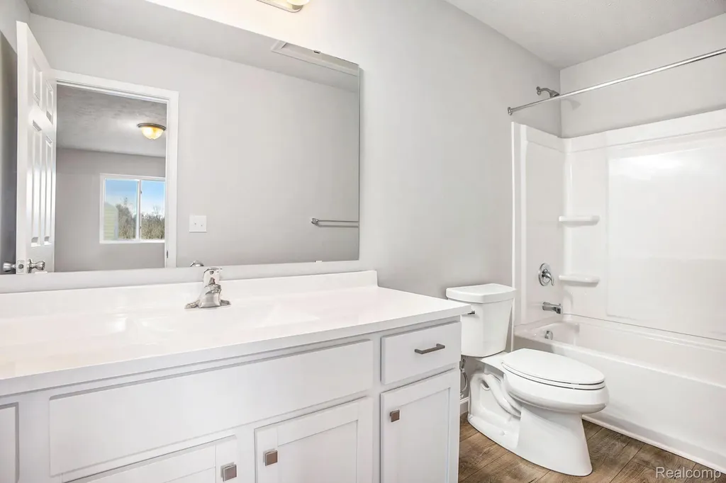 3169 Wild Orchid Lane Burton City MI 48519