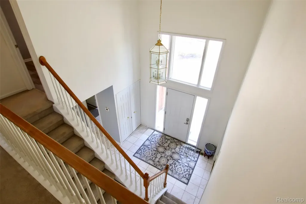 2757 N Tipsico Lake Road Hartland Township MI 48353