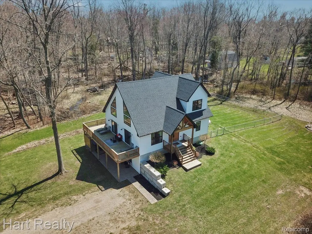 3024 Quarry Road Port Austin Township MI 48467