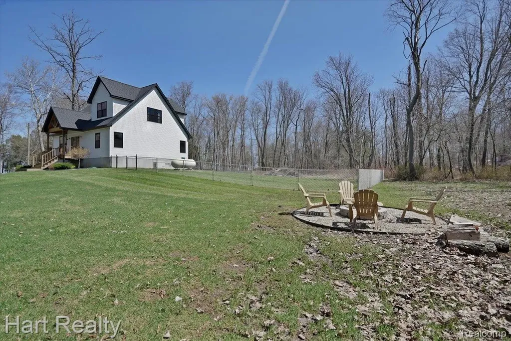 3024 Quarry Road Port Austin Township MI 48467