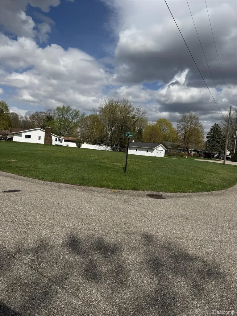 6912 Lynn Ann Drive Georgetown Charter Township MI 49426