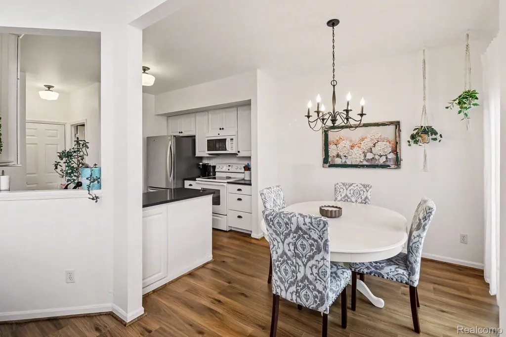 534 Dockside Circle Holly Township MI 48442